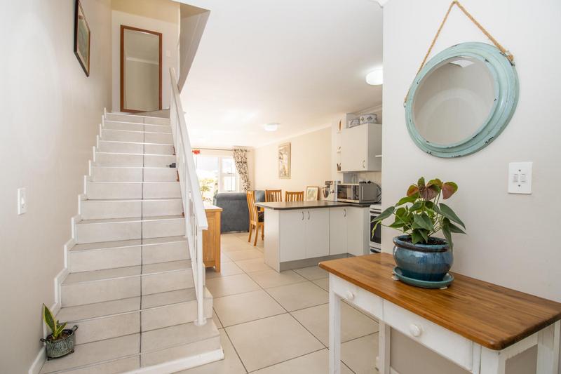 2 Bedroom Property for Sale in Heathfield Western Cape
